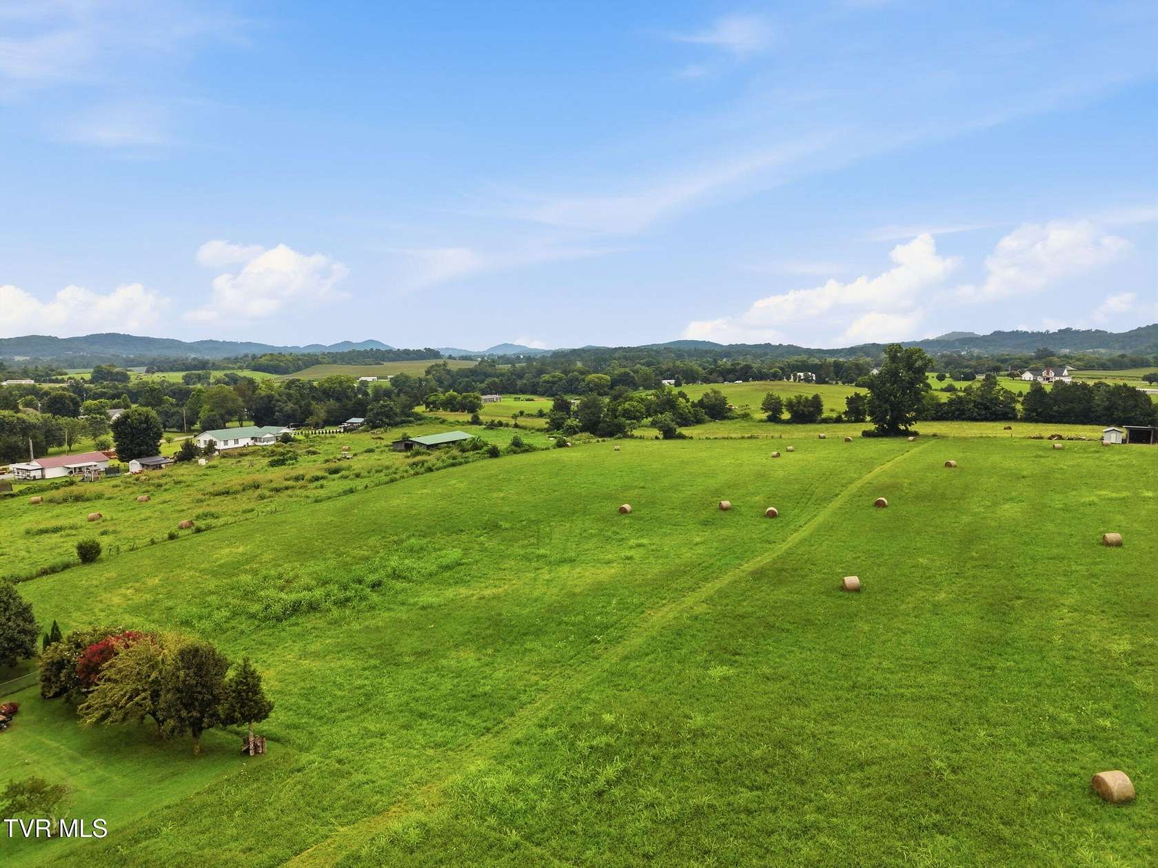 4 Acres of Residential Land for Sale in Jonesborough, Tennessee