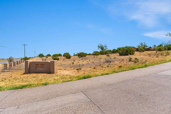 2.2 Acres of Residential Land for Sale in Edgewood, New Mexico