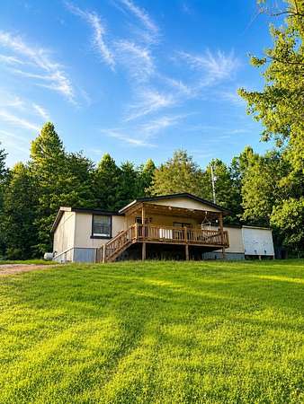 2.33 Acres of Land with Home for Sale in McCaysville, Georgia