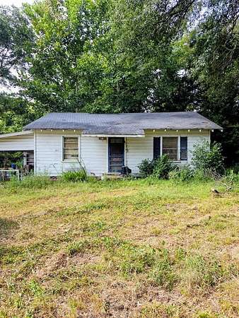 2 Acres of Land with Home for Sale in Elkhart, Texas