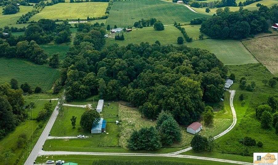 4 Acres of Residential Land for Sale in Glasgow, Kentucky