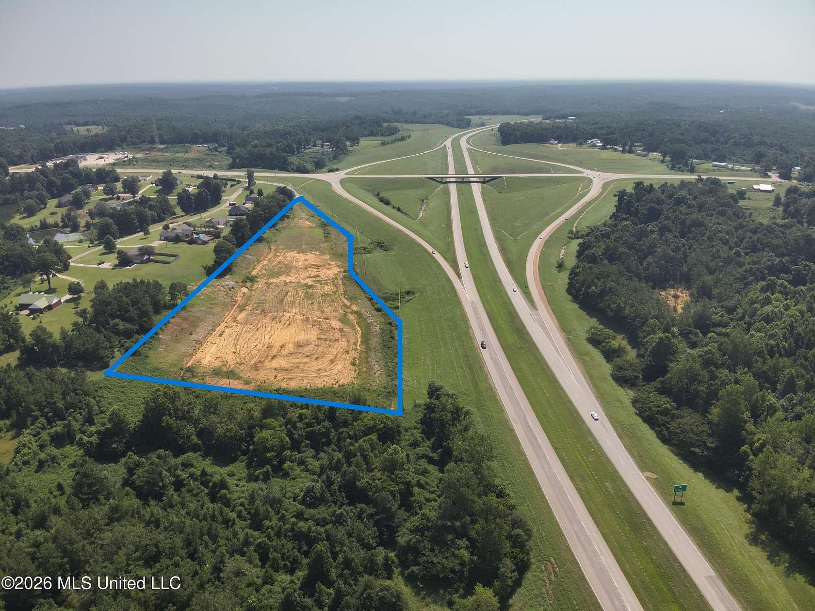 9.47 Acres of Mixed-Use Land for Sale in Pontotoc, Mississippi