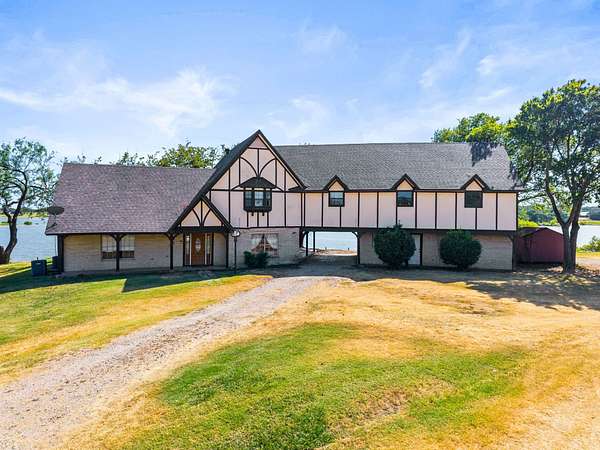 4.5 Acres of Land with Home for Sale in Little Elm, Texas