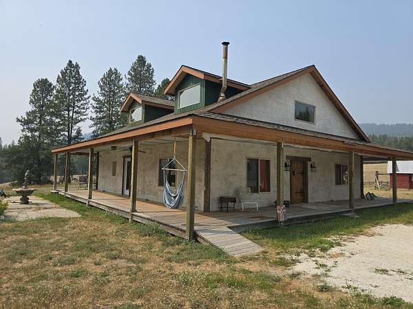 28 Acres of Land with Home for Sale in Chewelah, Washington