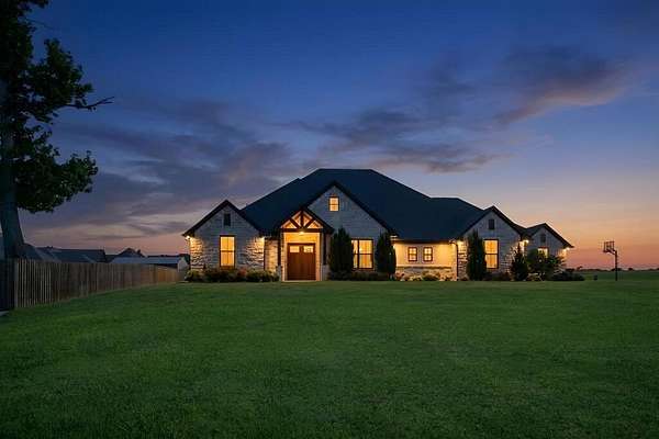 2.3 Acres of Land with Home for Sale in Tatum, Texas