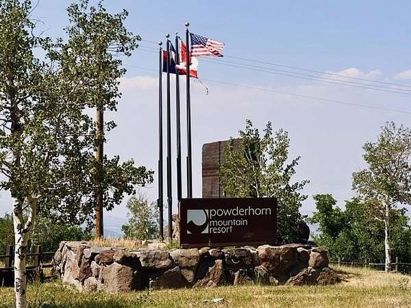 0.96 Acres of Residential Land for Sale in Mesa, Colorado