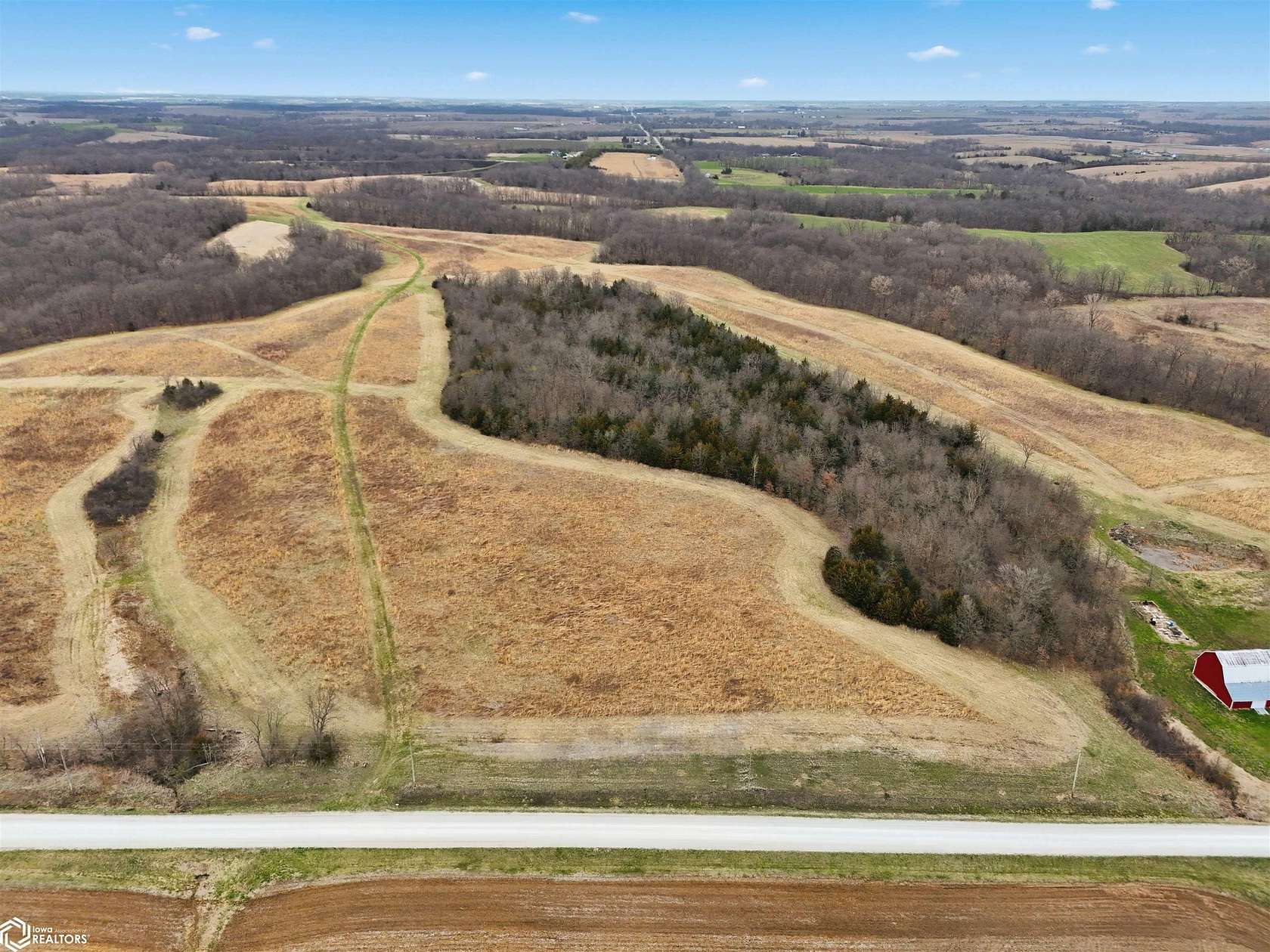 84.3 Acres of Recreational & Residential Land for Sale in Mount Pleasant, Iowa