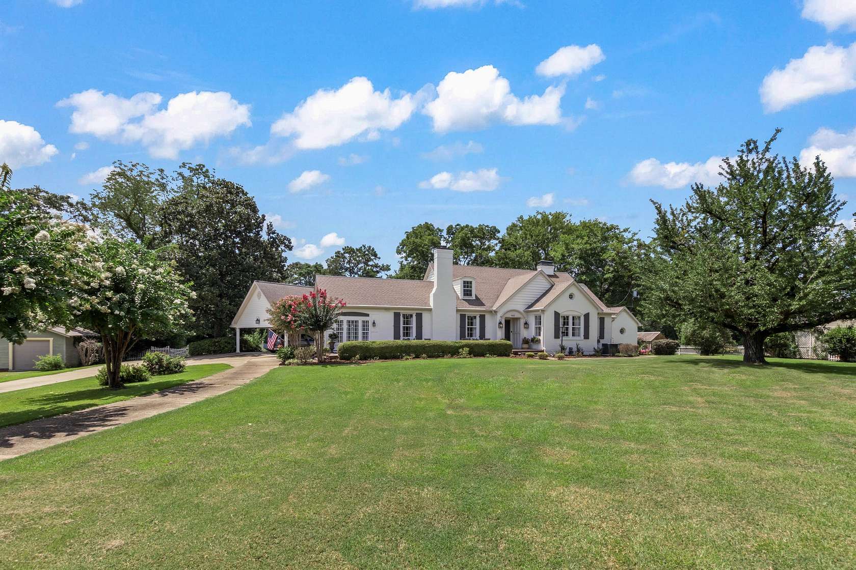 1.7 Acres of Land with Home for Sale in Aberdeen, Mississippi