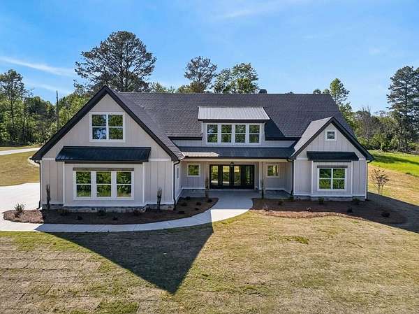 6 Acres of Land with Home for Sale in Heflin, Alabama