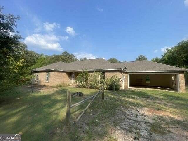 5.12 Acres of Land with Home for Sale in Gordon, Georgia