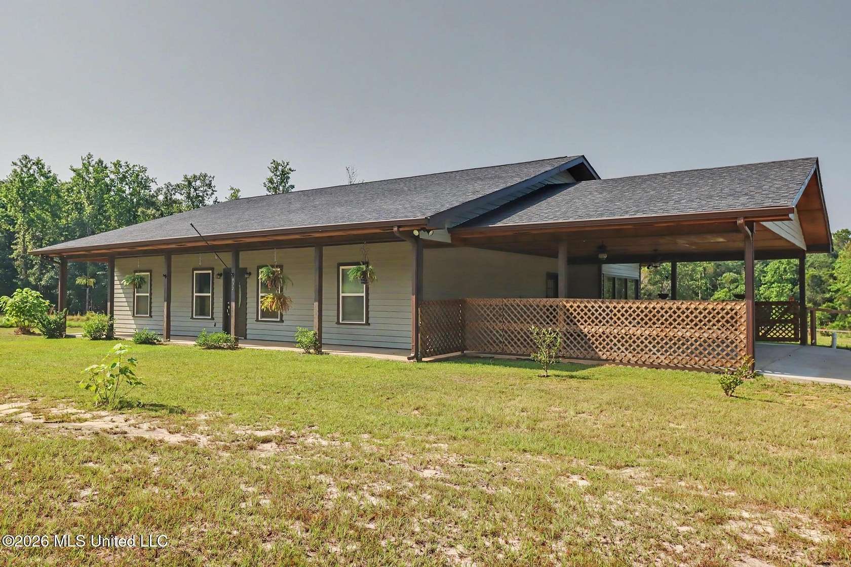 18 Acres of Recreational Land with Home for Sale in Perkinston, Mississippi