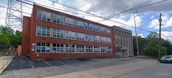 0.87 Acres of Mixed-Use Land for Sale in Cincinnati, Ohio