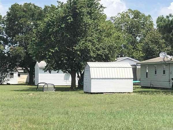 0.5 Acres of Improved Commercial Land for Sale in Jonesboro, Arkansas