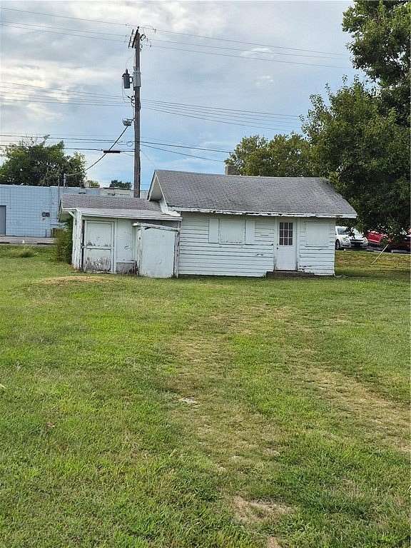 0.16 Acres of Commercial Land for Sale in Overland Park, Kansas