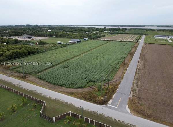 5 Acres of Agricultural Land for Lease in Miami, Florida