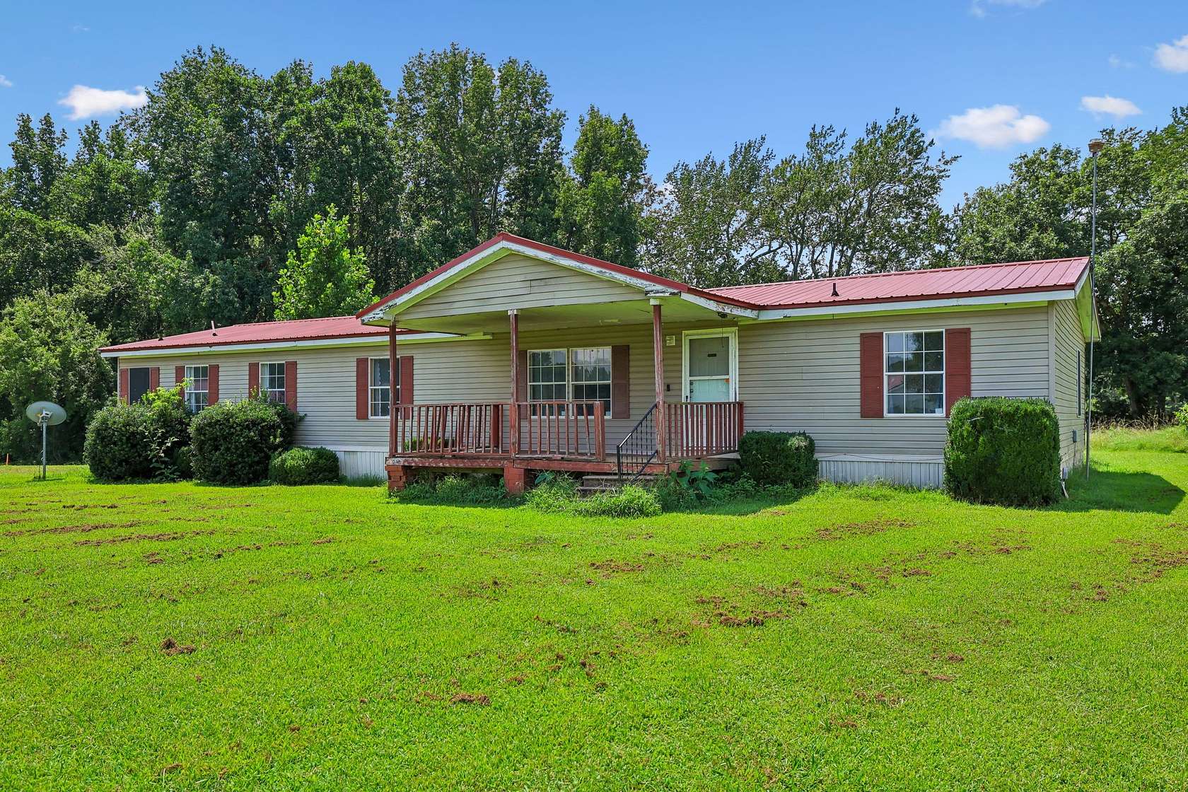 5.69 Acres of Land with Home for Sale in Kelso, Tennessee