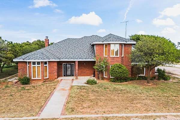 4.12 Acres of Land with Home for Sale in Seminole, Texas
