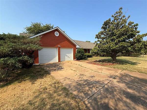 1.59 Acres of Land with Home for Lease in Oklahoma City, Oklahoma