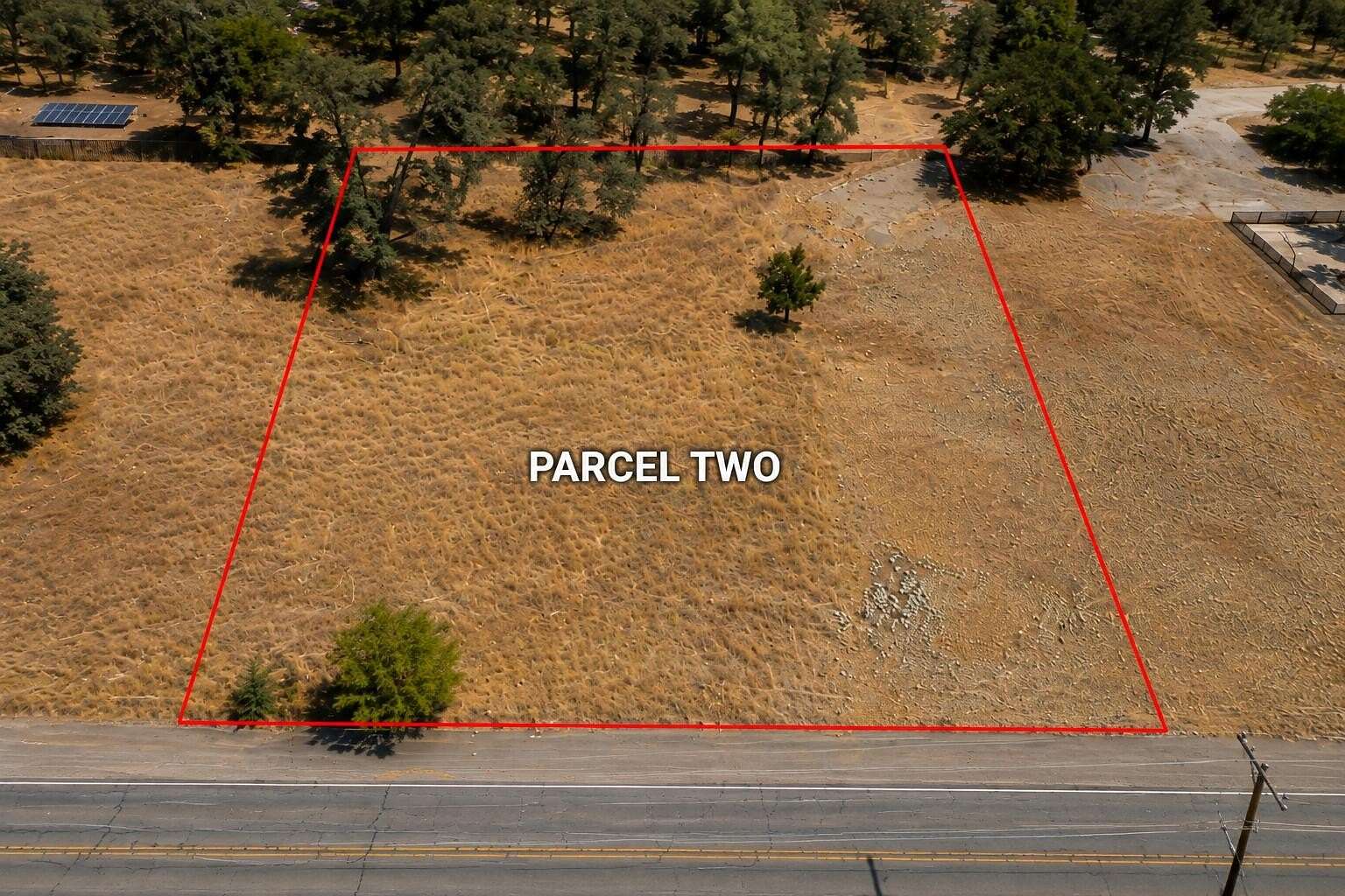 5.58 Acres of Mixed-Use Land for Sale in Palo Cedro, California