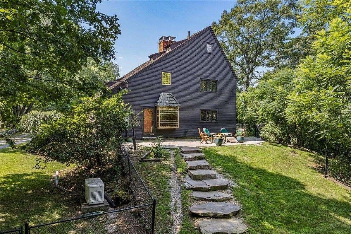 2.34 Acres of Land with Home for Sale in Amherst, New Hampshire