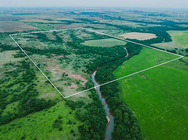 256 Acres of Land for Sale in Caldwell, Kansas