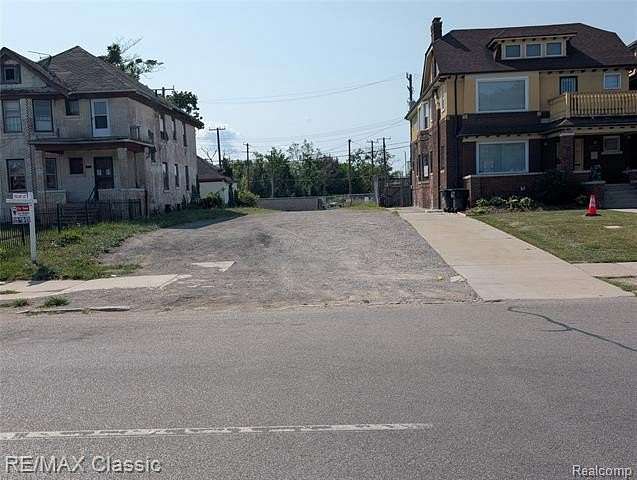 0.12 Acres of Land for Sale in Detroit, Michigan