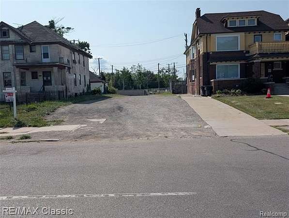 0.12 Acres of Land for Sale in Detroit, Michigan