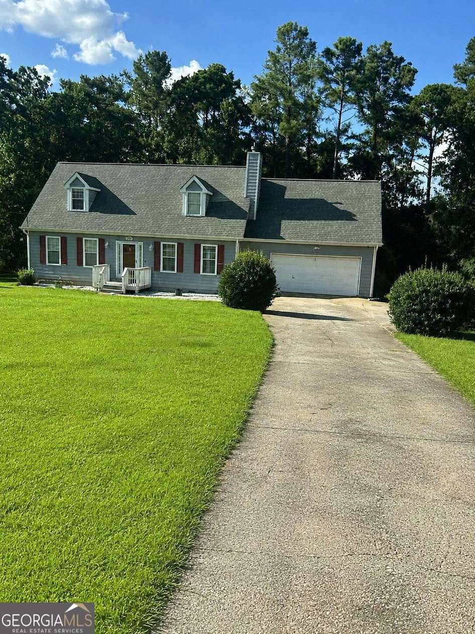 2 Acres of Land with Home for Sale in Ellenwood, Georgia