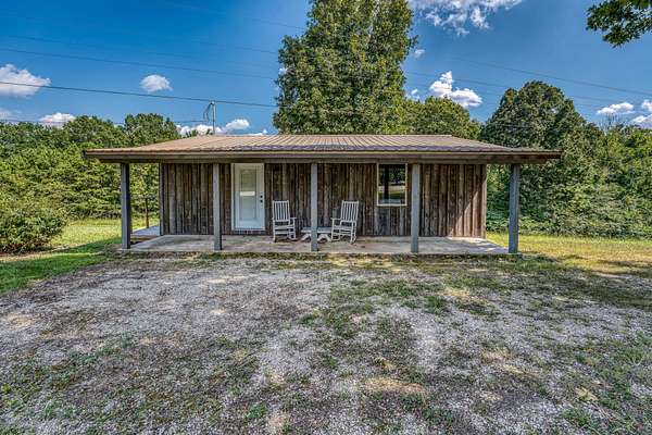 1.5 Acres of Land with Home for Sale in Yellville, Arkansas
