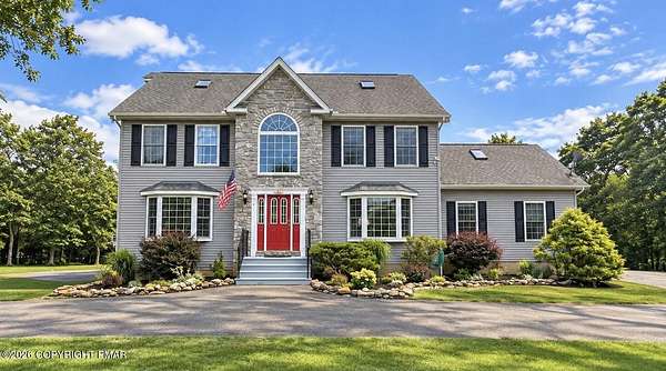 1.5 Acres of Land with Home for Sale in Albrightsville, Pennsylvania