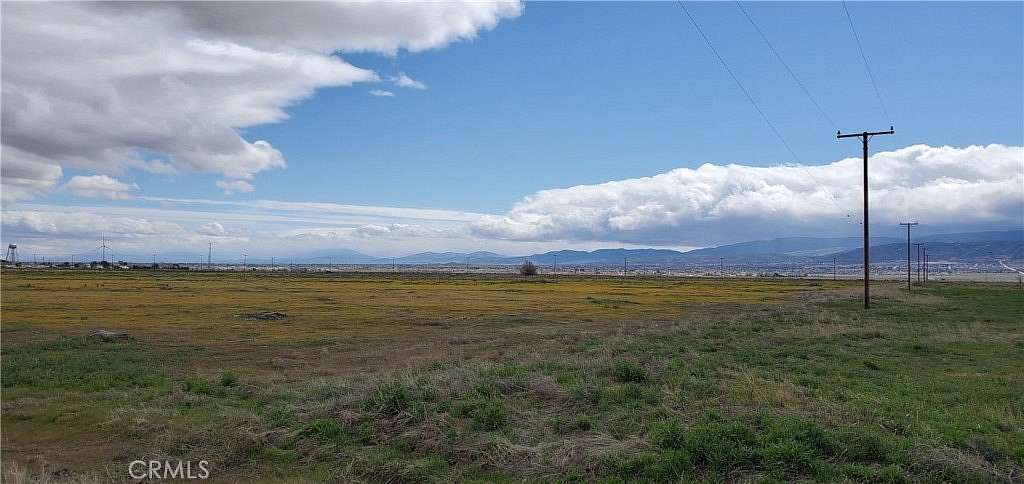 2.54 Acres of Land for Sale in Del Sur, California