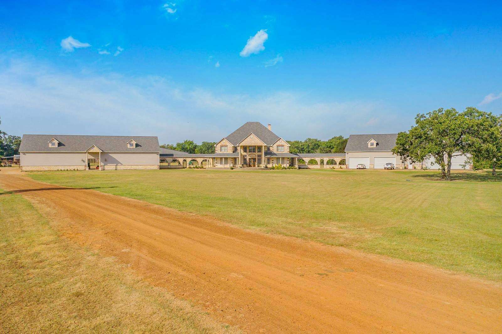 97 Acres of Land with Home for Sale in Sulphur Springs, Texas