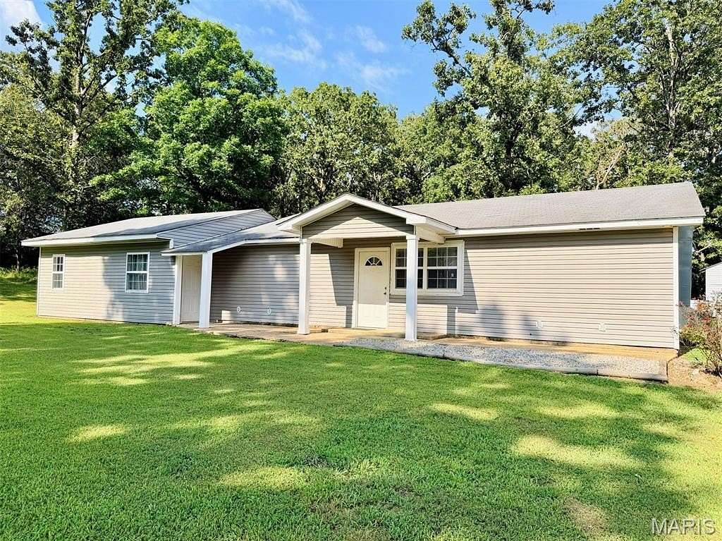 5 Acres of Land with Home for Sale in Doniphan, Missouri