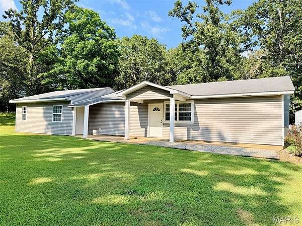 5 Acres of Land with Home for Sale in Doniphan, Missouri