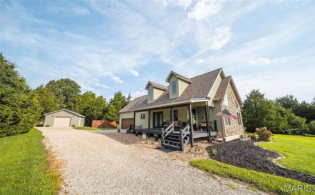 3 Acres of Land with Home for Sale in St. James, Missouri