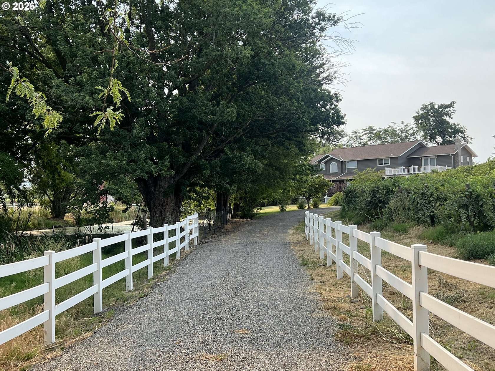 8.8 Acres of Land with Home for Sale in Milton-Freewater, Oregon