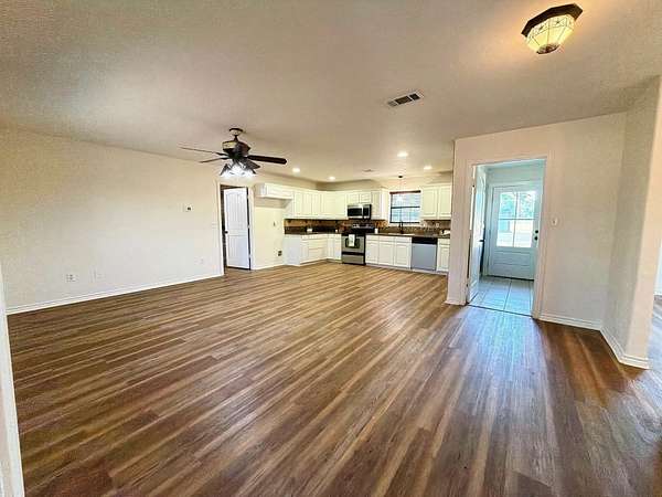 4.6 Acres of Land with Home for Sale in Whitesboro, Texas