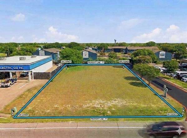 0.41 Acres of Commercial Land for Sale in Cedar Hill, Texas