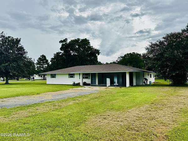2 Acres of Land with Home for Lease in Opelousas, Louisiana
