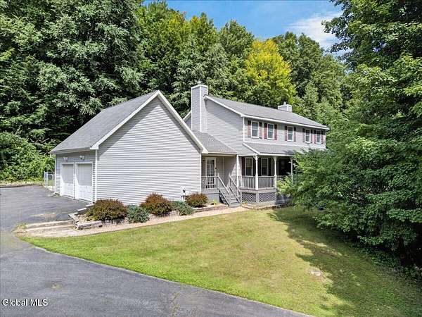 5 Acres of Land with Home for Sale in Middle Grove, New York