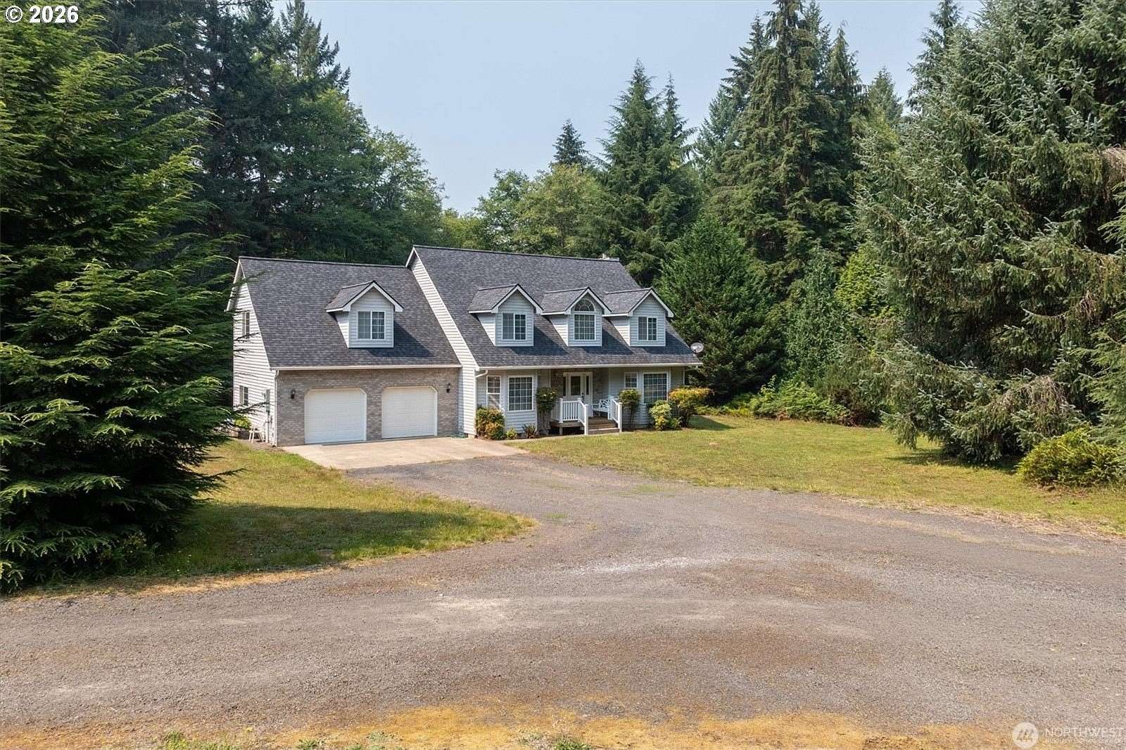 4.89 Acres of Land with Home for Sale in Longview, Washington