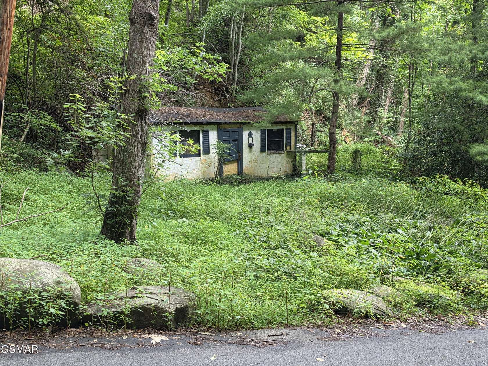 0.45 Acres of Residential Land for Sale in Gatlinburg, Tennessee