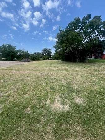 0.24 Acres of Commercial Land for Sale in Mineral Wells, Texas