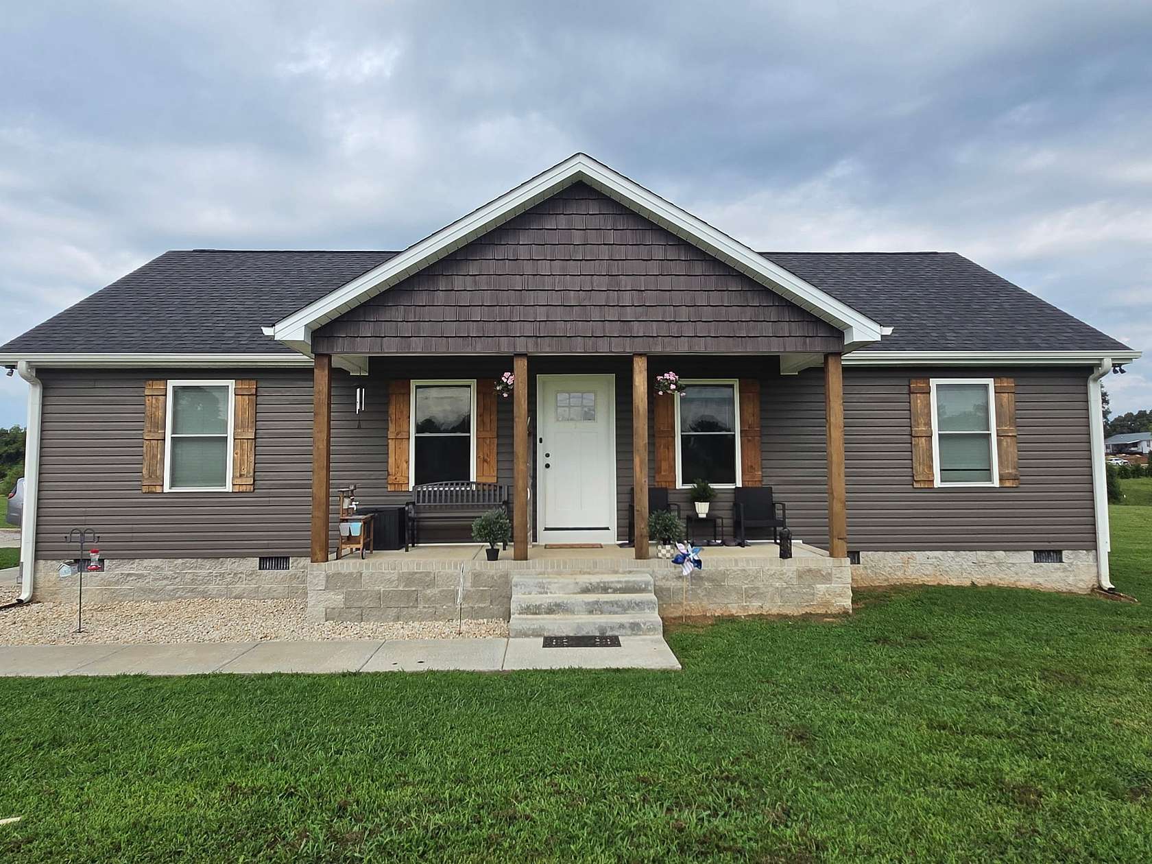 5 Acres of Land with Home for Sale in Winchester, Tennessee