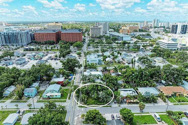 0.12 Acres of Residential Land for Sale in Sarasota, Florida
