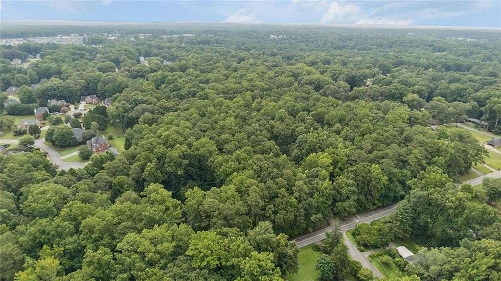 11.4 Acres of Land for Sale in Mableton, Georgia