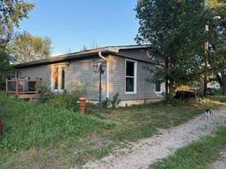 4.66 Acres of Land with Home for Sale in Easton, Kansas