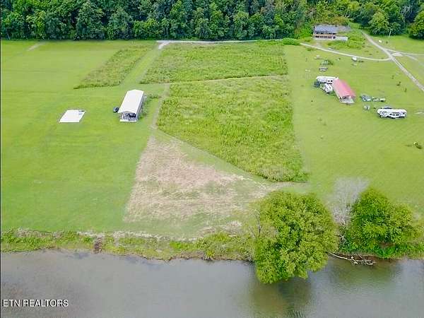 5 Acres of Residential Land for Sale in Bybee, Tennessee