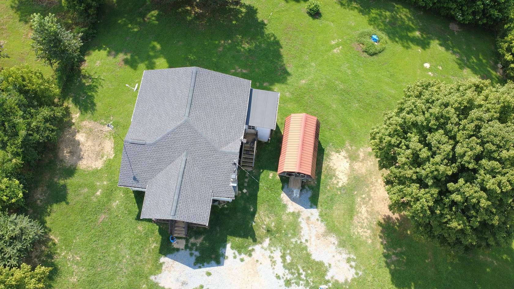 2.32 Acres of Land with Home for Sale in Bon Aqua, Tennessee