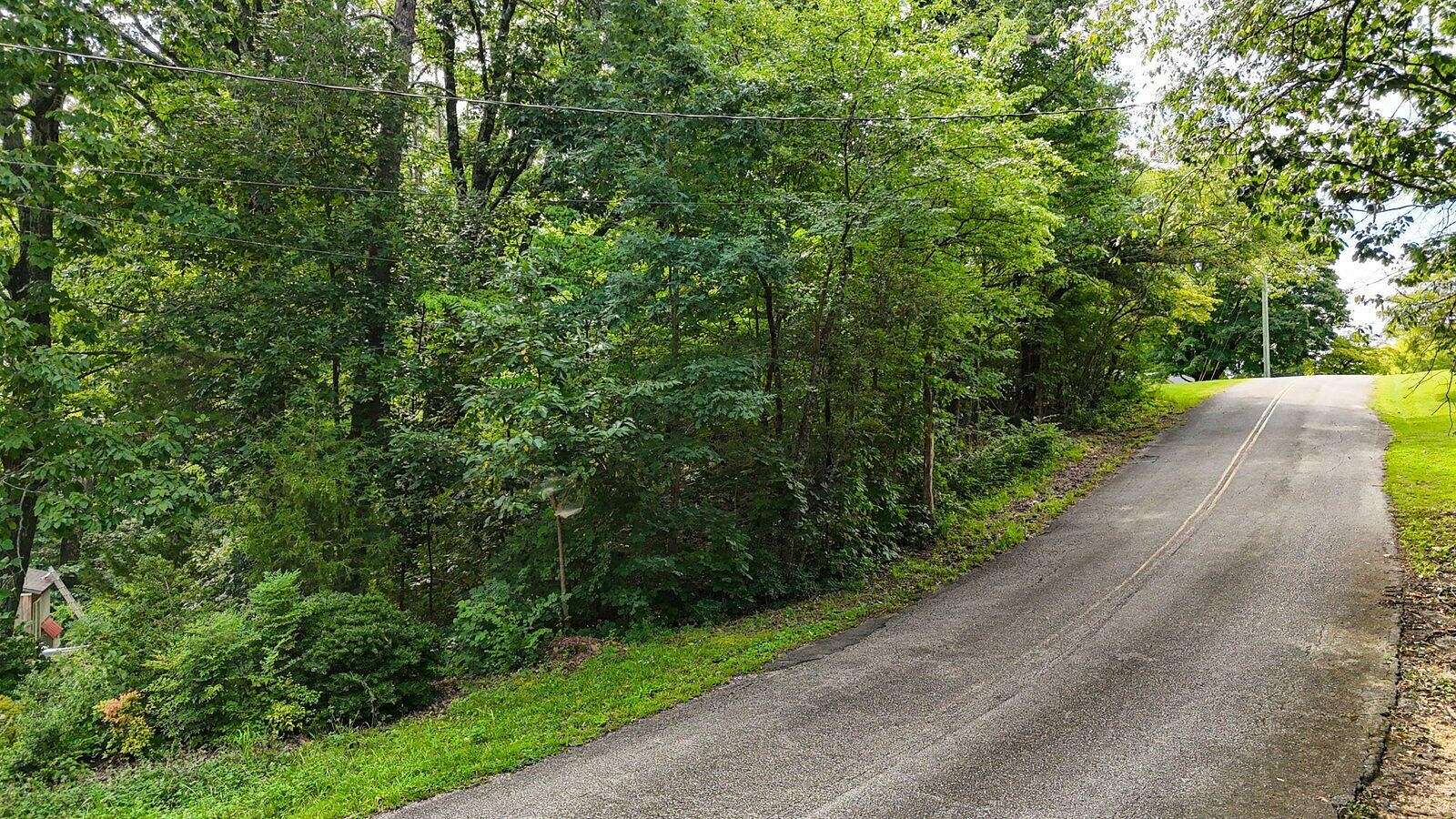 0.52 Acres of Residential Land for Sale in Hixson, Tennessee